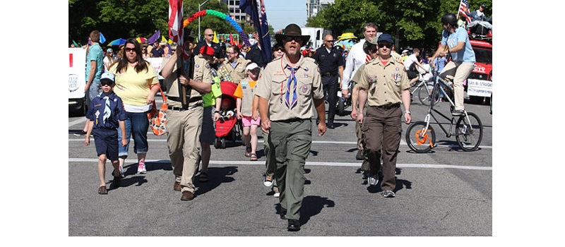 BoyScouts_GayParade.jpg